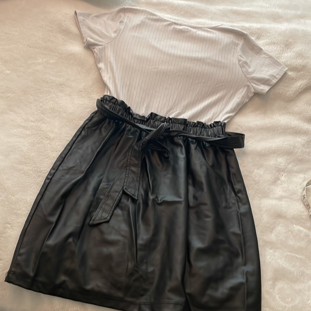 No Comment dress with black button skirt Size Small - Picture 3 of 8
